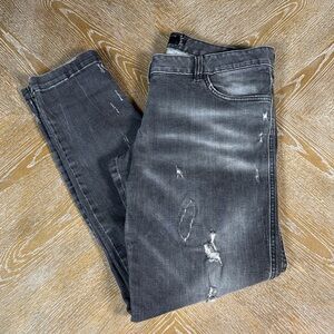 PHILIPP PLEIN BOYFRIEND CUT DISTRESSED MILKSHAKE JEAN 29